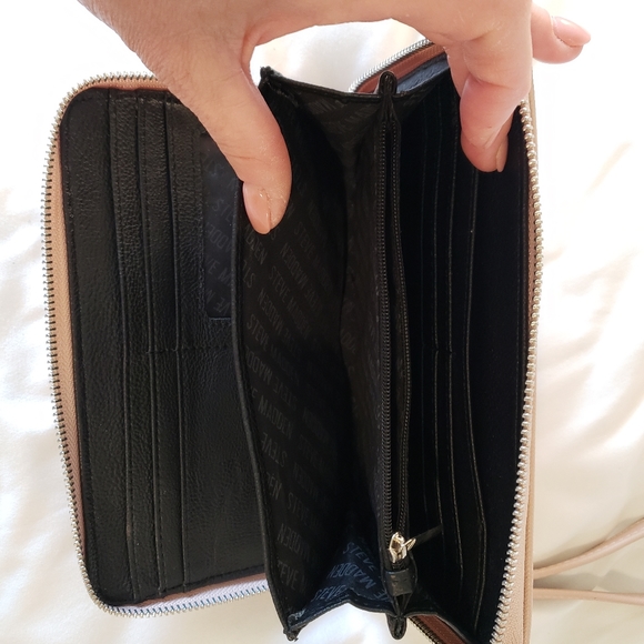 Clutch Wallet - Picture 8 of 8